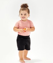Short essentiel pour bébé
