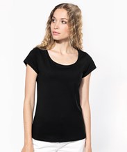 Women's boat neck t-shirt
