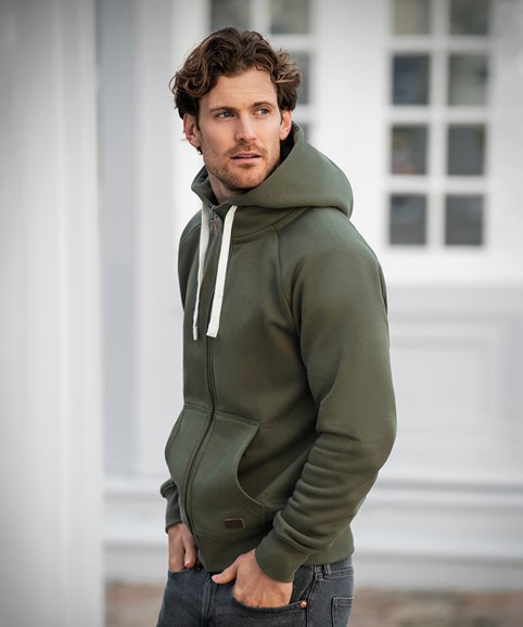 Williamsburg – fashionable hooded sweatshirt