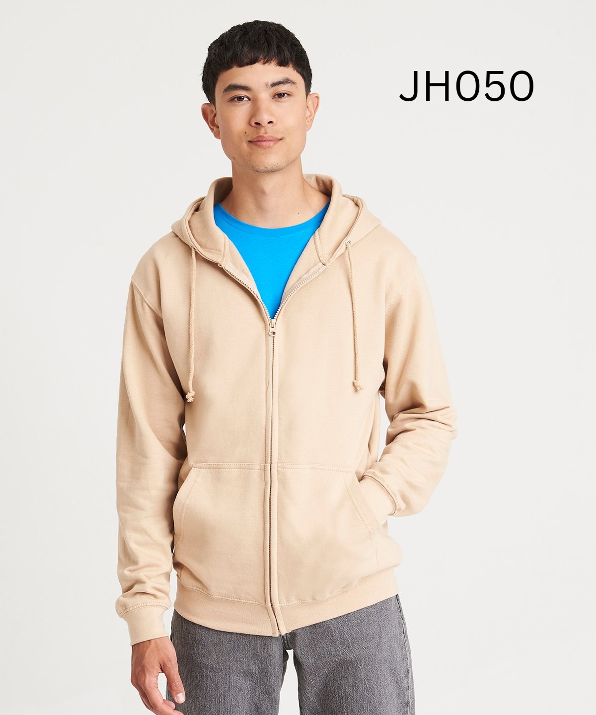 ?analytics=hoodiesandsweats-workwear-blog