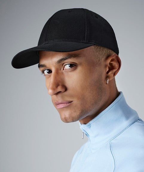 Urbanwear 6-panel snapback