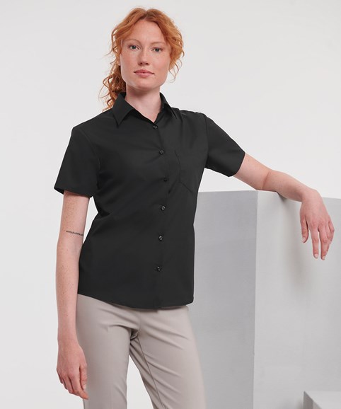 Women's short sleeve polycotton easycare poplin shirt