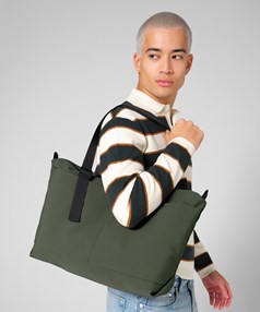 Minimal lifestyle tote