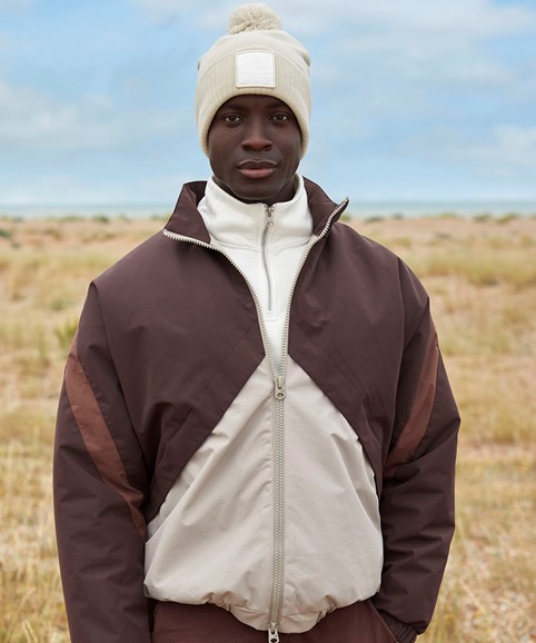 Appliqué Patch Pom Beanie