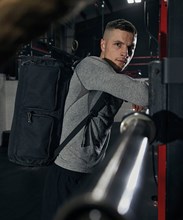 Adapt hybrid kit bag