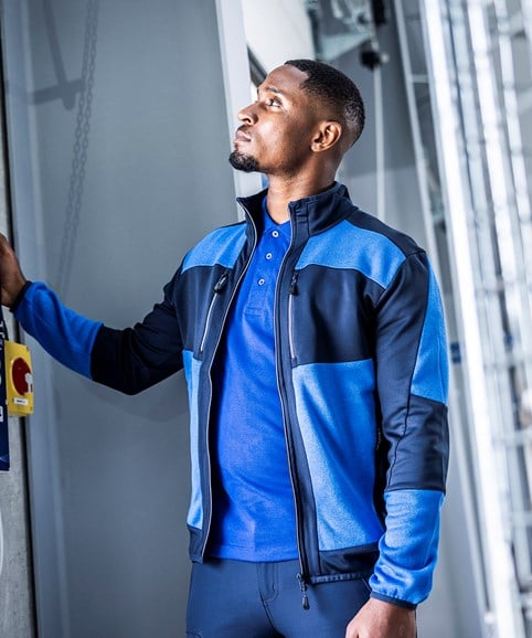 E-Volve unisex knit-effect stretch mid-layer