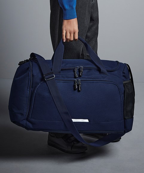 Academy holdall